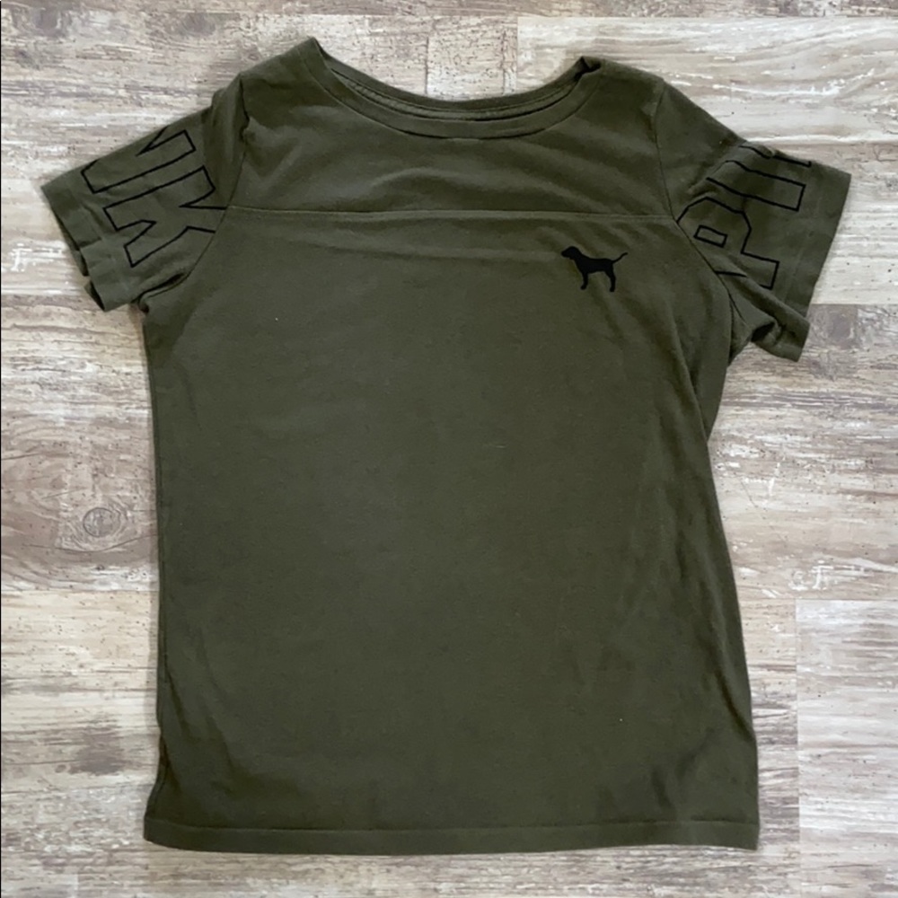 Green Pink tee